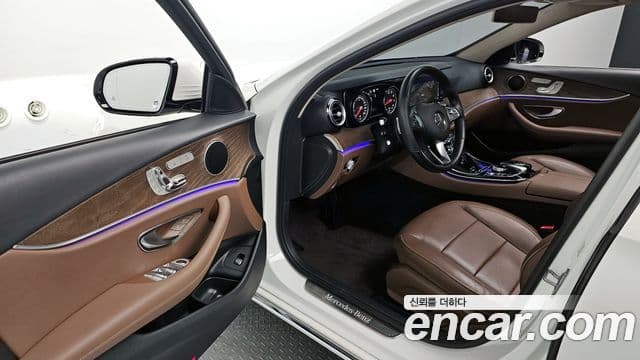 Mercedes-Benz E-класс W213 Exclusive, 2018 11
