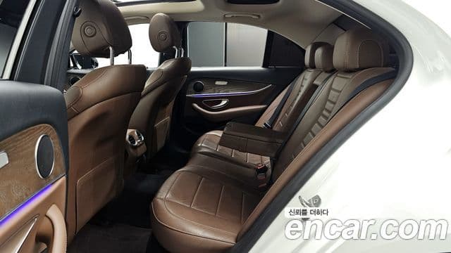 Mercedes-Benz E-класс W213 Exclusive, 2018 12