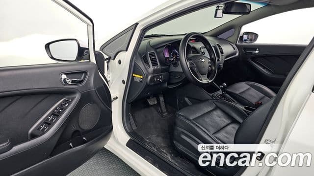 Kia K3 Prestige, 2014 12