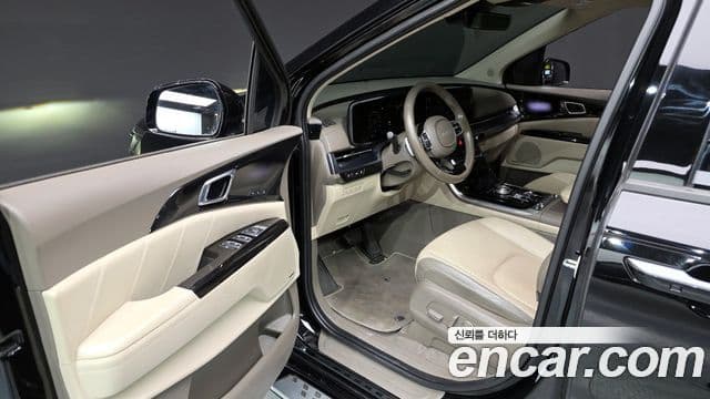 Kia Carnival 4세대 Signature, 2023 10