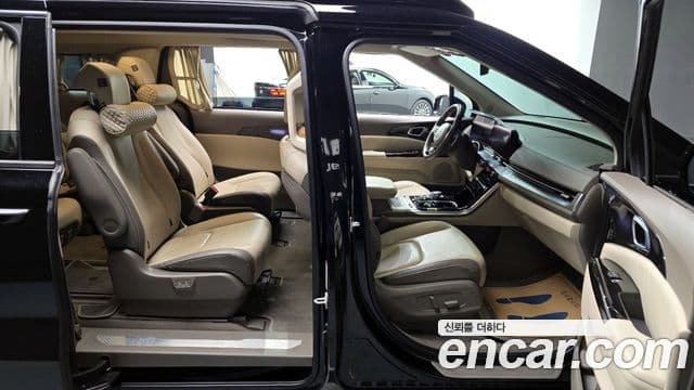 Kia Carnival 4세대 Signature, 2023 11