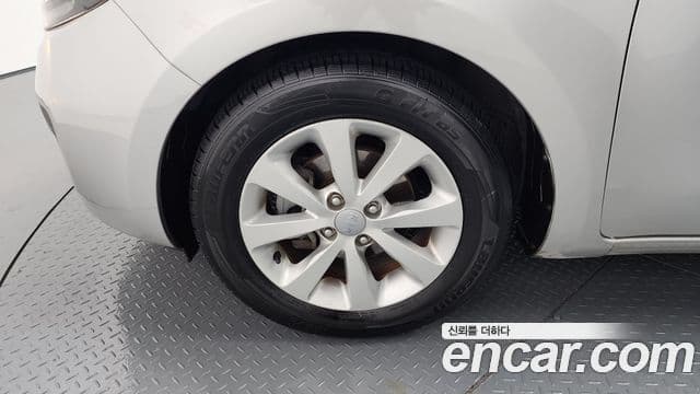 Kia All New Pride Luxury, 2012 все фото