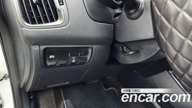 Kia All New Pride Luxury, 2012 16