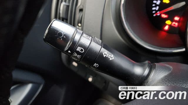 Kia All New Pride Luxury, 2012 17