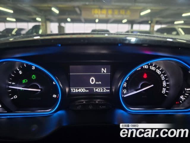 Peugeot 2008 1.6 BlueHDi Felline, 2015 9