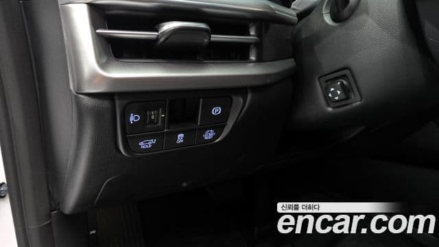 Hyundai Grandeur гибрид (GN7) Exclusive, 2023 13