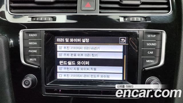 Volkswagen Гольф 7세대, 2015 15