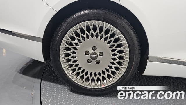 Genesis G80 (RG3) бензин 2.5 турбо 2WD, 2021 все фото