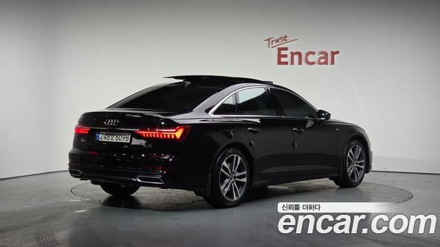 Audi A6 (C8) Premium, 2022 2