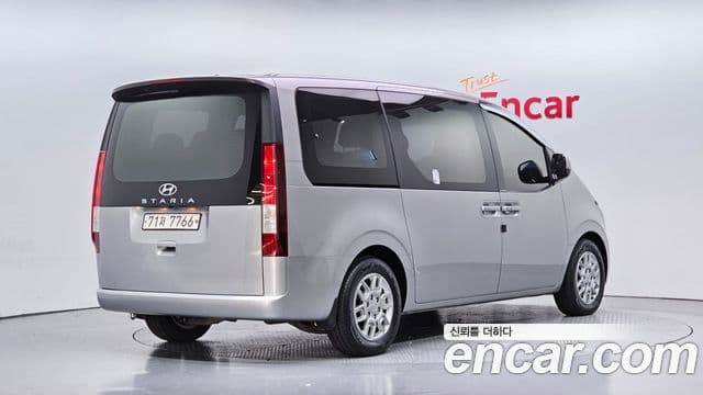 Hyundai Staria Modern, 2022 2