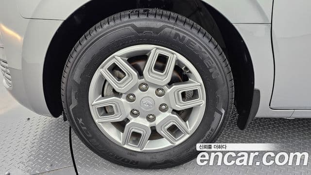 Hyundai Staria Modern, 2022 все фото