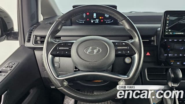 Hyundai Staria Modern, 2022 14
