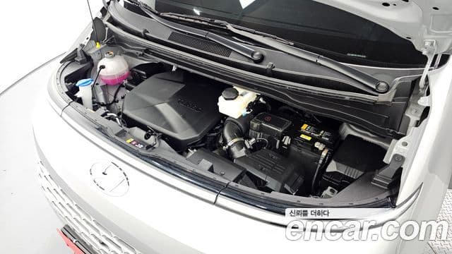 Hyundai Staria Modern, 2023 6