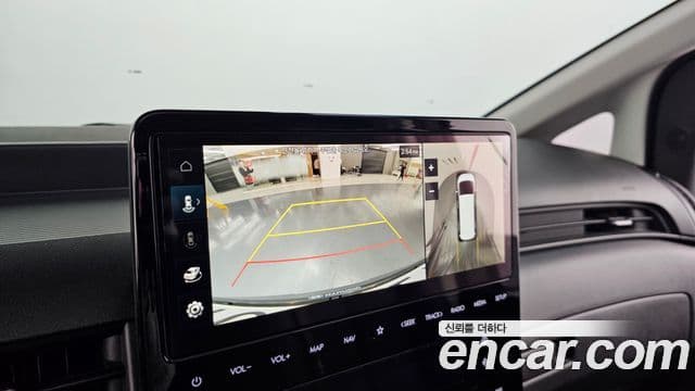 Hyundai Staria Modern, 2023 15