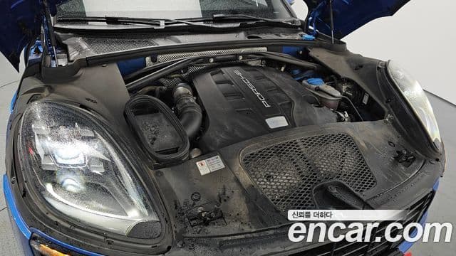 Porsche Macan 95B, 2017 6