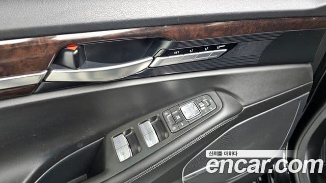 Genesis EQ900 Premium Luxury, 2018 17