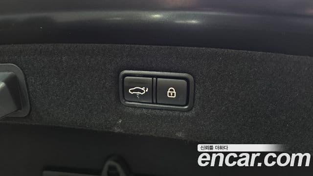 Genesis EQ900 Premium Luxury, 2018 20