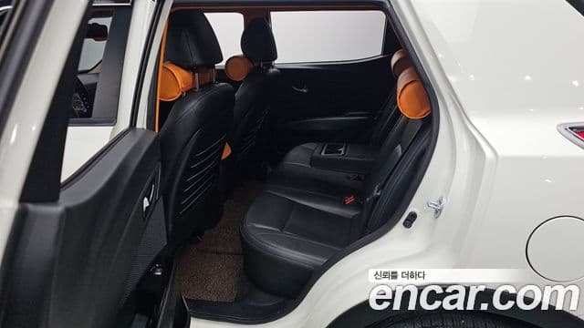 KG모빌리티(SsangYong) Berry New Tivoli V5, 2021 11