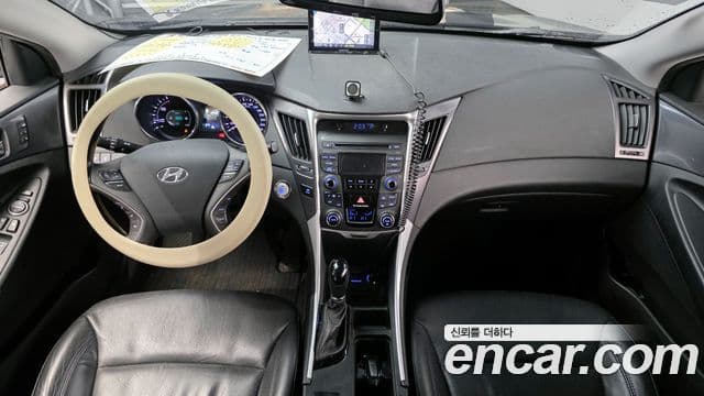 Hyundai Sonata гибрид Premium, 2014 7