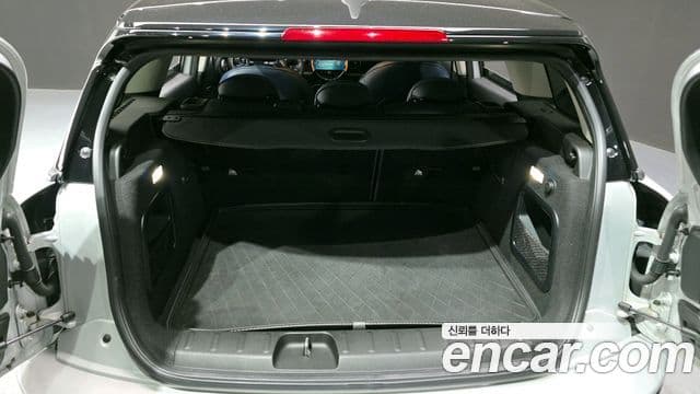 Mini Cooper S 클럽맨 2세대, 2023 20