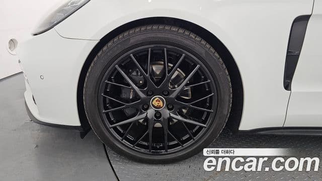 Porsche Panamera (971), 2021 все фото