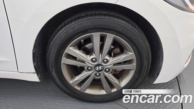 Hyundai Avante AD Modern, 2016 все фото