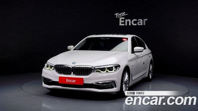 BMW 5시리즈 (G30) 520d Luxury Special Edition, 2018 3