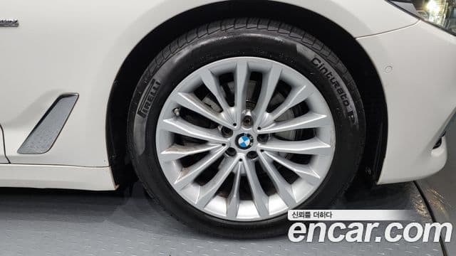 BMW 5시리즈 (G30) 520d Luxury Special Edition, 2018 все фото