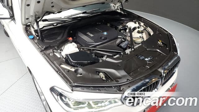 BMW 5시리즈 (G30) 520d Luxury Special Edition, 2018 6