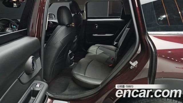 Mini Cooper D 클럽맨 2세대, 2018 12