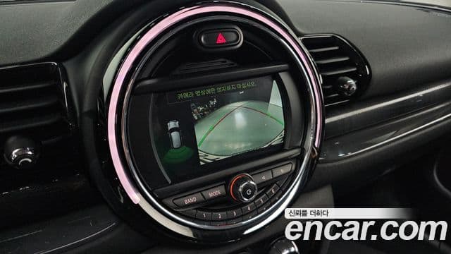 Mini Cooper D 클럽맨 2세대, 2018 15