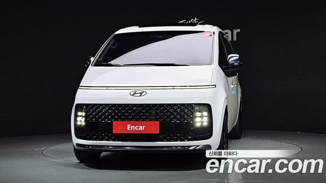 Hyundai Staria Inspiration, 2025 3