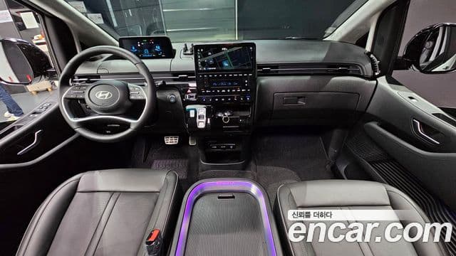 Hyundai Staria Inspiration, 2025 7
