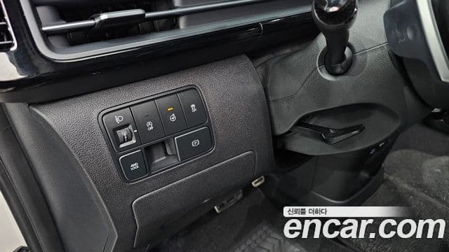 Hyundai Staria Inspiration, 2025 14