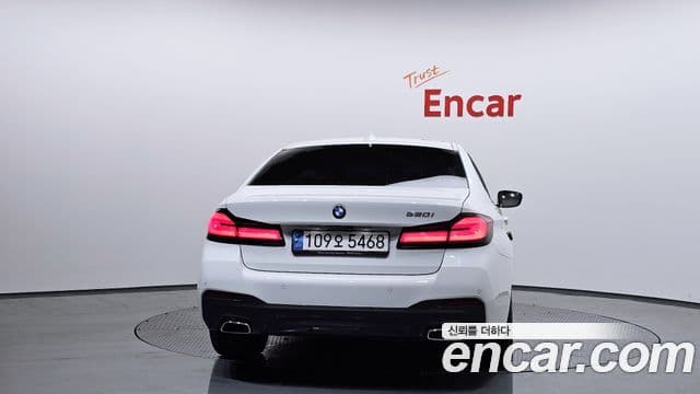 BMW 5시리즈 (G30) 520i M Sport, 2023 4