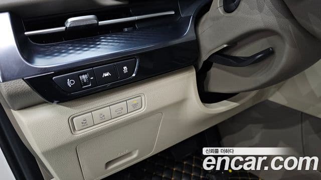 Kia Carnival 4세대 Signature, 2021 11