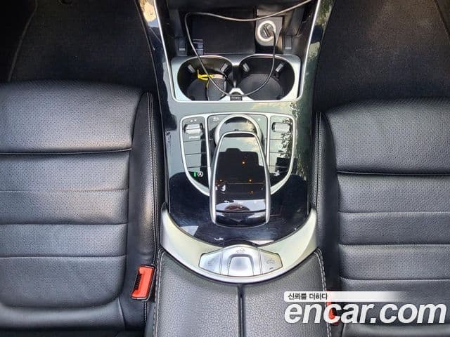 Mercedes-Benz C-класс W205 C200 кабриолет, 2017 9