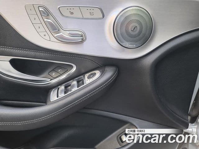 Mercedes-Benz C-класс W205 C200 кабриолет, 2017 13