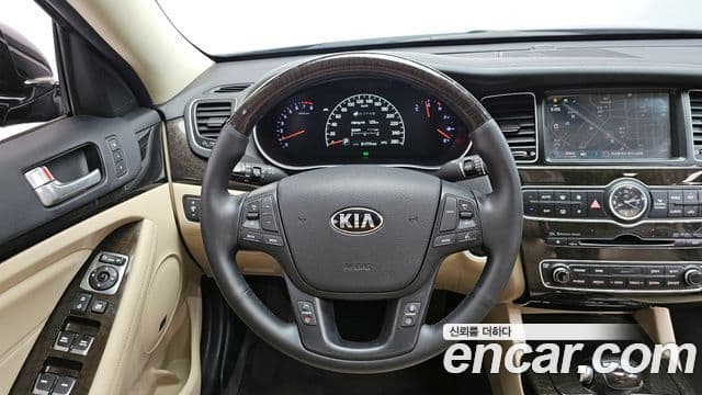 Kia The / новый New K7 Noblesse, 2013 13
