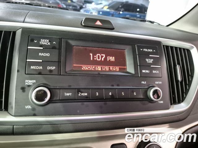 Kia The / новый New Ray Standard, 2019 12