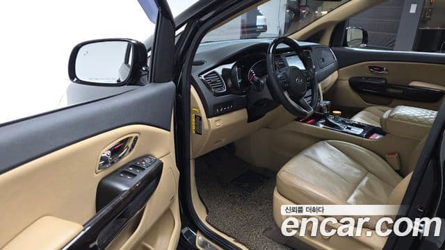 Kia The / новый New Carnival Special, 2019 11