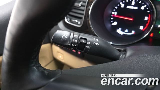 Kia The / новый New Carnival Special, 2019 18