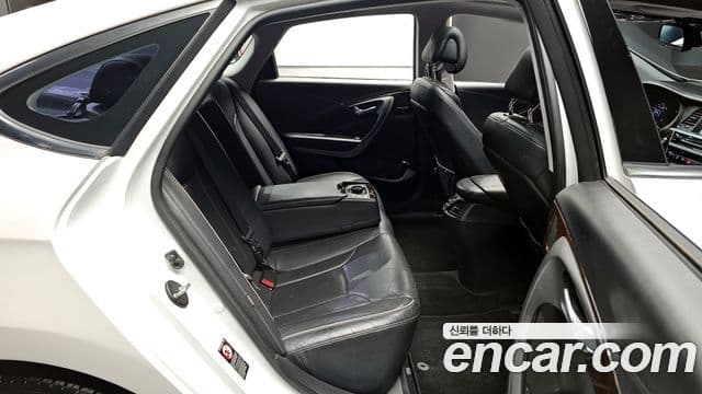 Hyundai Aslan Modern, 2017 11