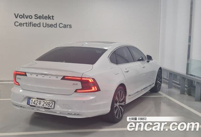 Volvo S90 B5 Ultimate Bright, 2024 2