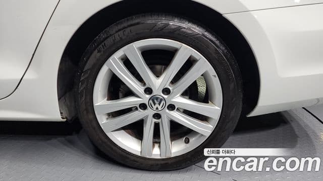 Volkswagen New Jetta 6세대, 2015 все фото