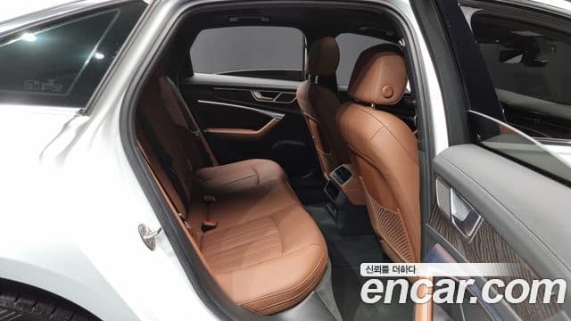 Audi A6 (C8) Premium, 2022 12