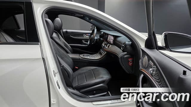 Mercedes-Benz E-класс W213 AMG Line, 2022 10