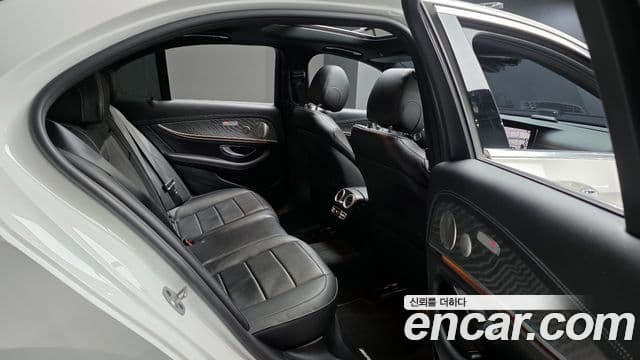 Mercedes-Benz E-класс W213 AMG Line, 2022 12