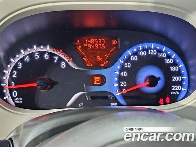 Nissan 큐브 Z12, 2013 8