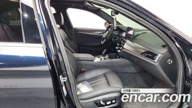BMW 5시리즈 (G30) 520i M Sport, 2022 11